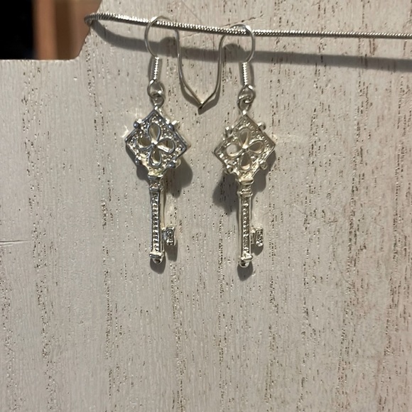 ❌SOLD❌LOCK & Key 925+ Earrings (Sold) - 925 - Picture 3 of 8